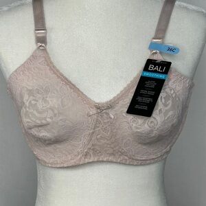 Bali NWT Smoothing Bra All Over Stretch Lace Pink‎ Blush Nude Sz 36 C
